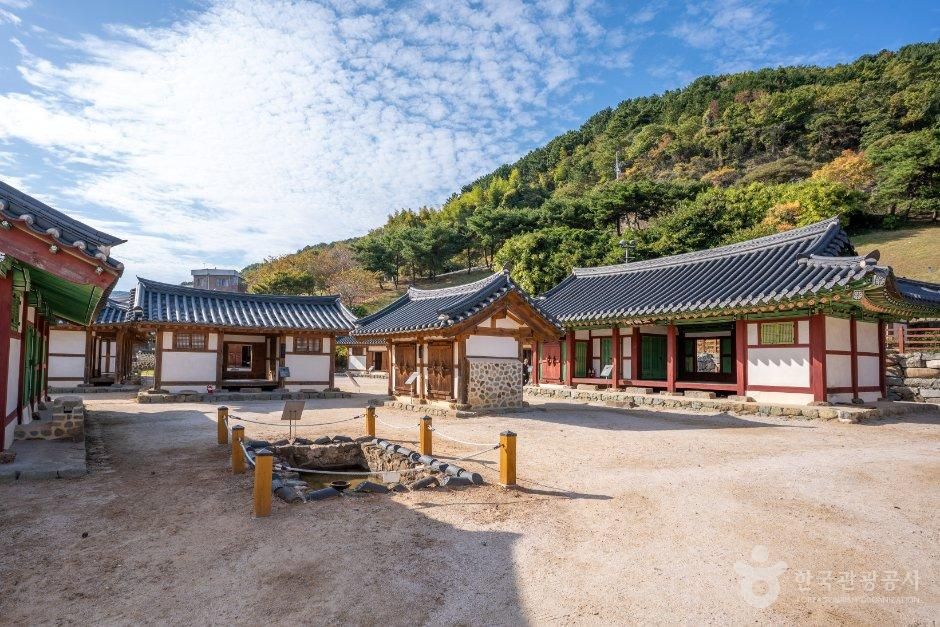 서피랑 마을
