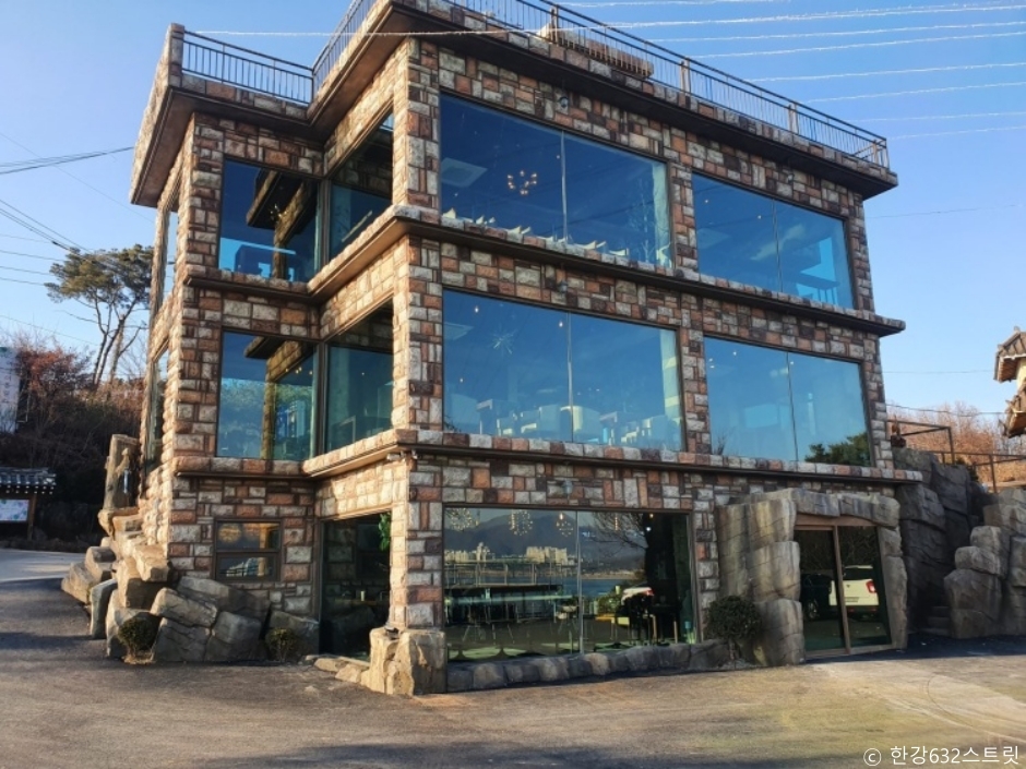Hangang 632 Street