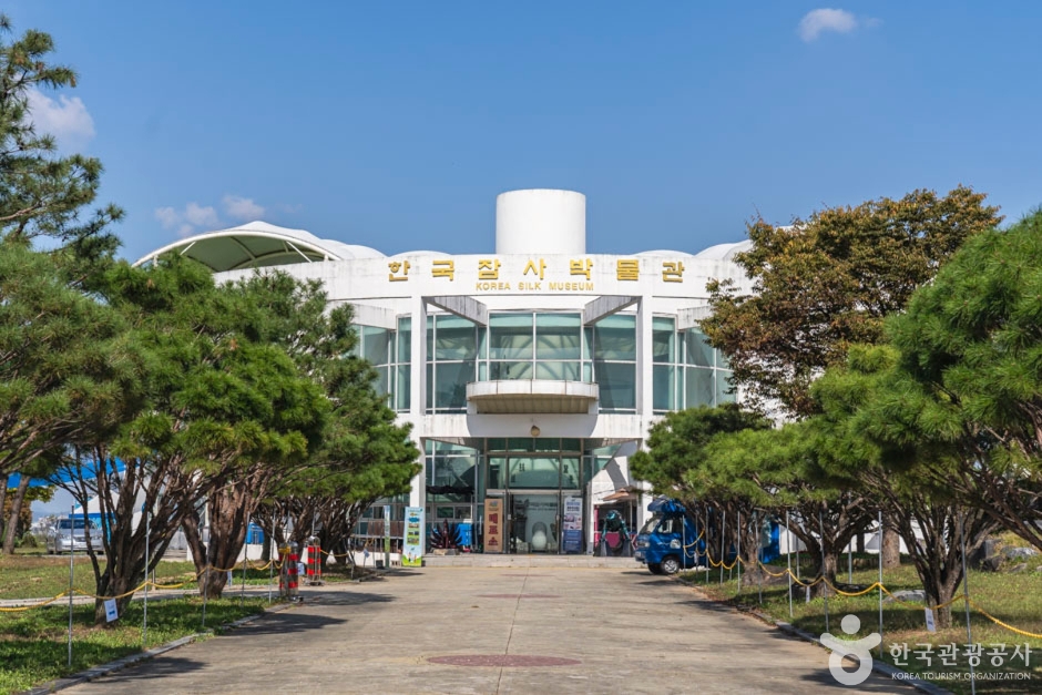 韓国蚕糸博物館