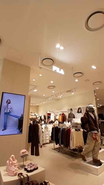 휠라 롯데아울렛 서울역점