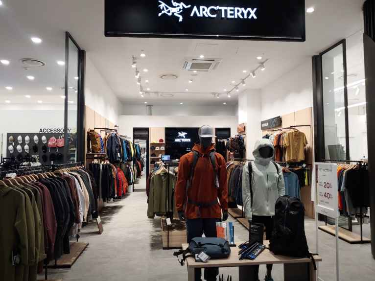 아크테릭스 신세계사이먼프리미엄아울렛 제주점