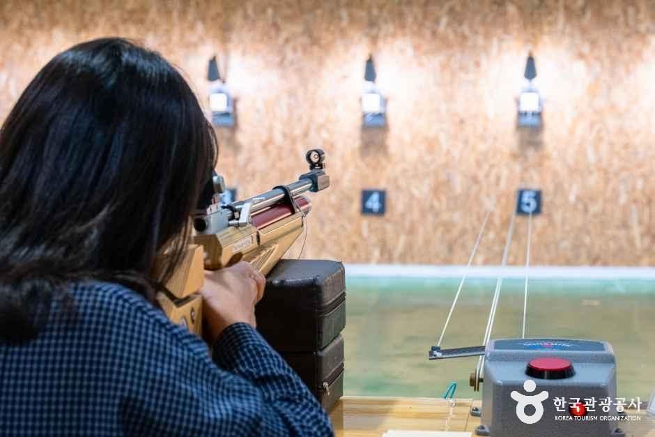 골든타켓 슈팅센터