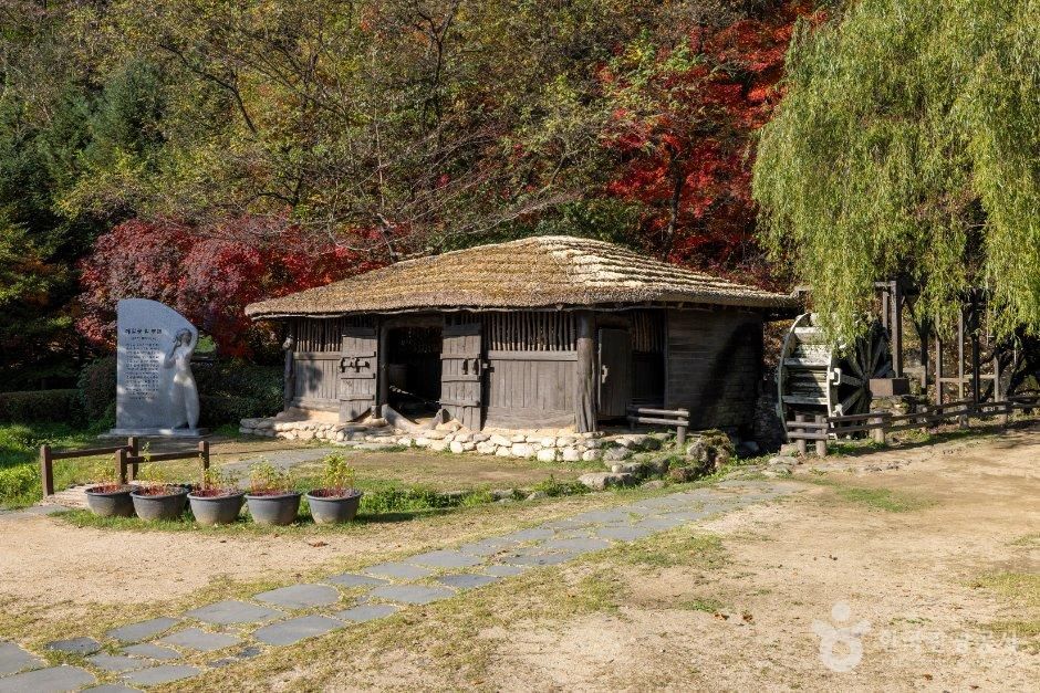 문학의 향기 따라 걷는 봉평 낭만 산책_강원_평창_물레방앗간(평창)_4.jpg