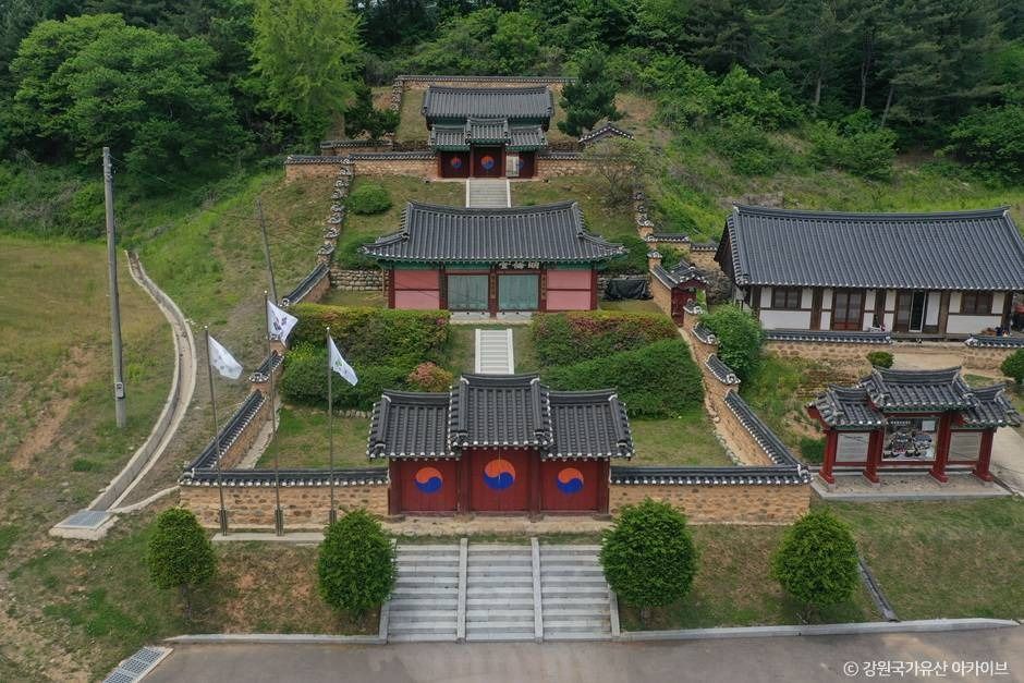 华川乡校