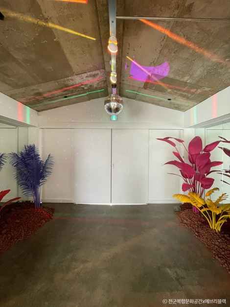 경주_천군복합문화공간x에브리블랙 (9).jpg