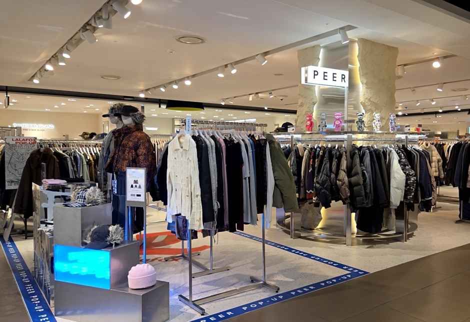 Pier 现代百货 Kintex店