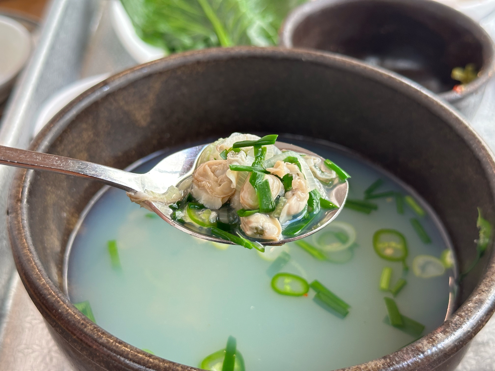 외래객_할매재첩국부산본점 10