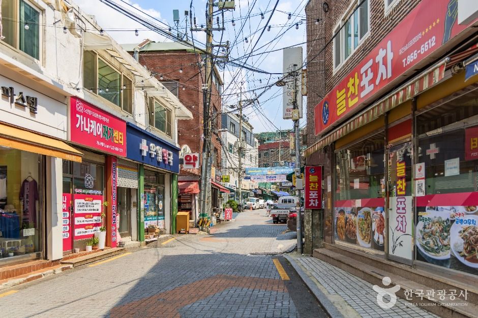 禹林市场（冠岳）