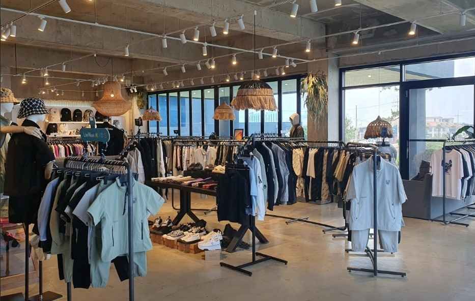 라이프워크 메가스토어 애월점