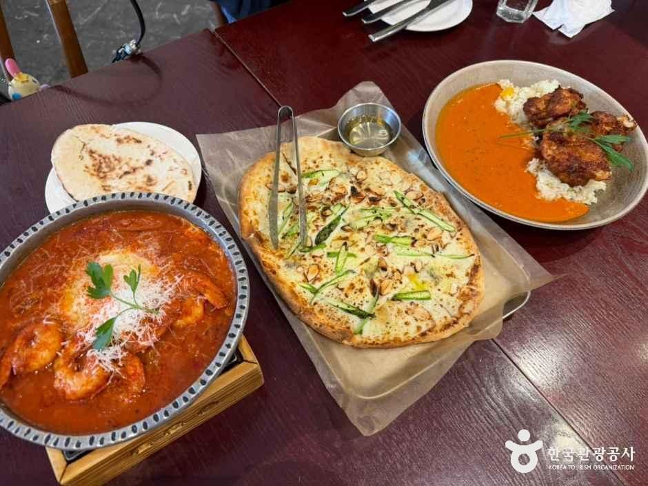 서울_허머스키친 (3).jpeg
