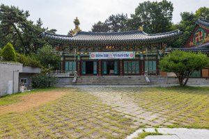 석암산 수도사