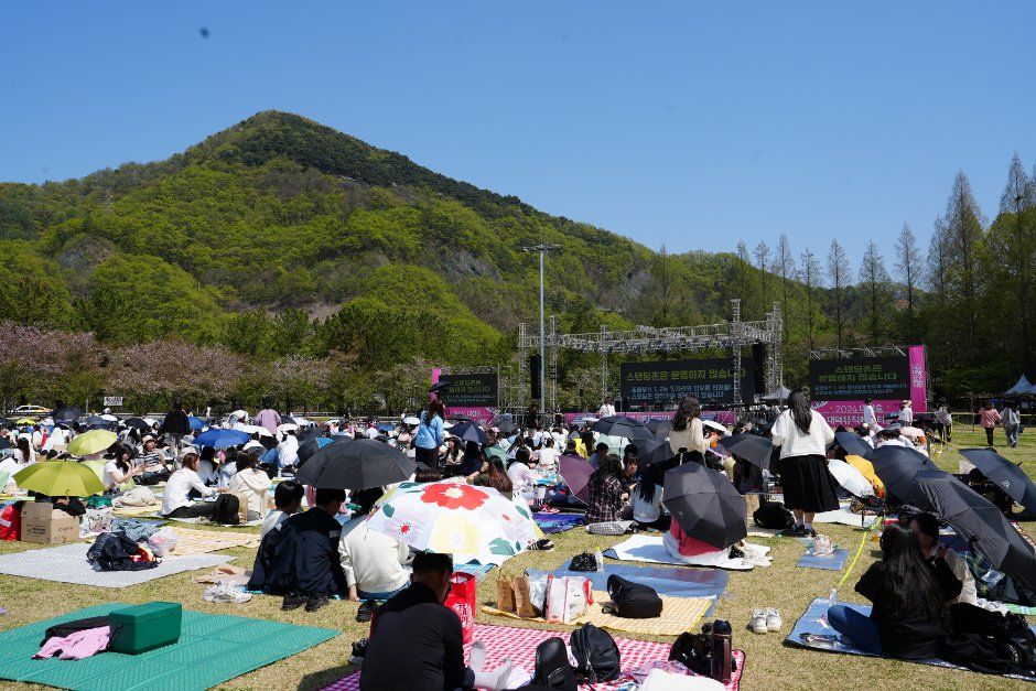 Daedeok Daecheong Lake Waves Festival