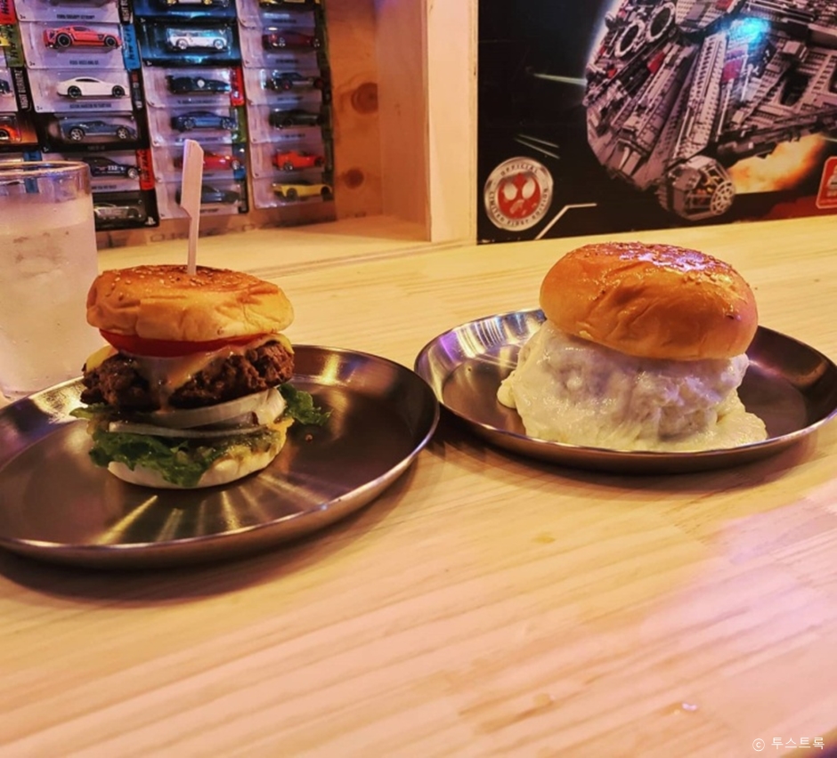 ツーストローク