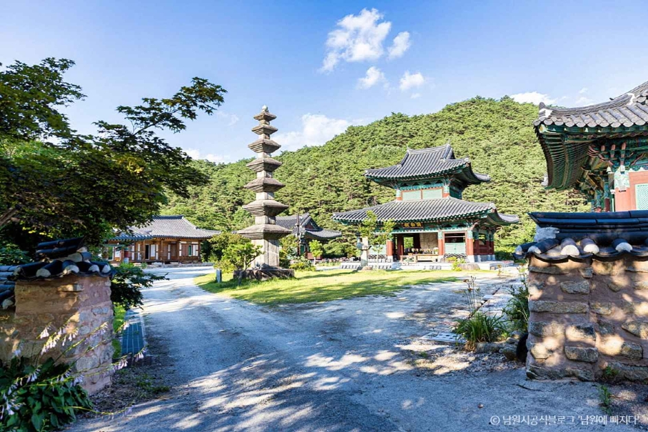 龍潭寺（南原）
