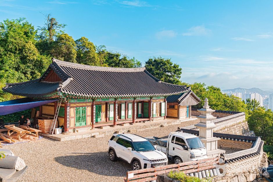 Dalseongsa Temple (Mokpo)
