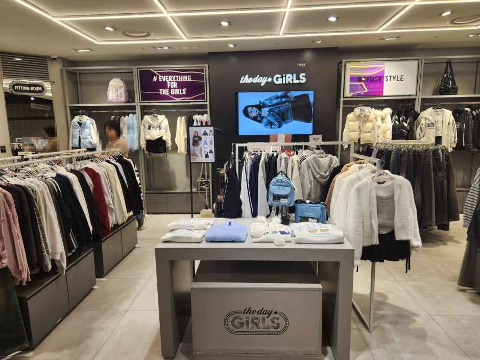 더데이걸 NC 신구로점