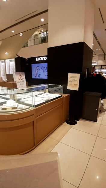 Lloyd - Lotte Outlets Seoul Station Branch [Tax Refund Shop](로이드 롯데아울렛 서울역점)