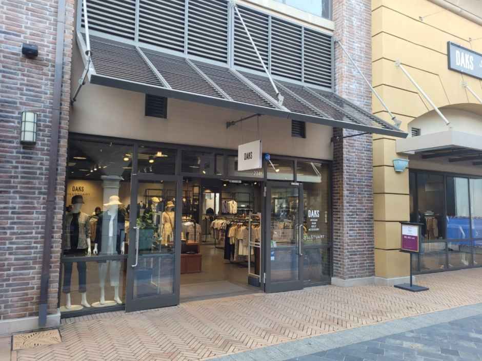 DAX 新世界Simon高级奥特莱斯 釜山店