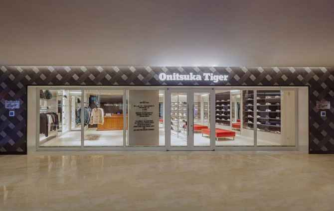 [事後免税店] Onitsuka Tiger（オニツカタイガー）・スターフィールドCOEXモール店(오니츠카타이거 스타필드 코엑스몰점)