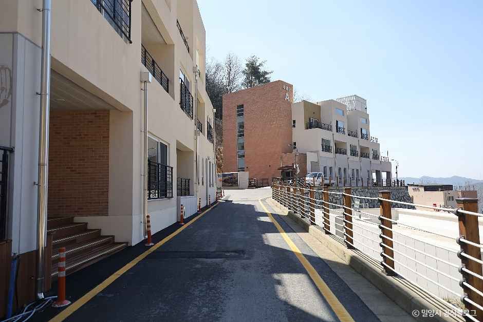 밀양 도래재 자연휴양림