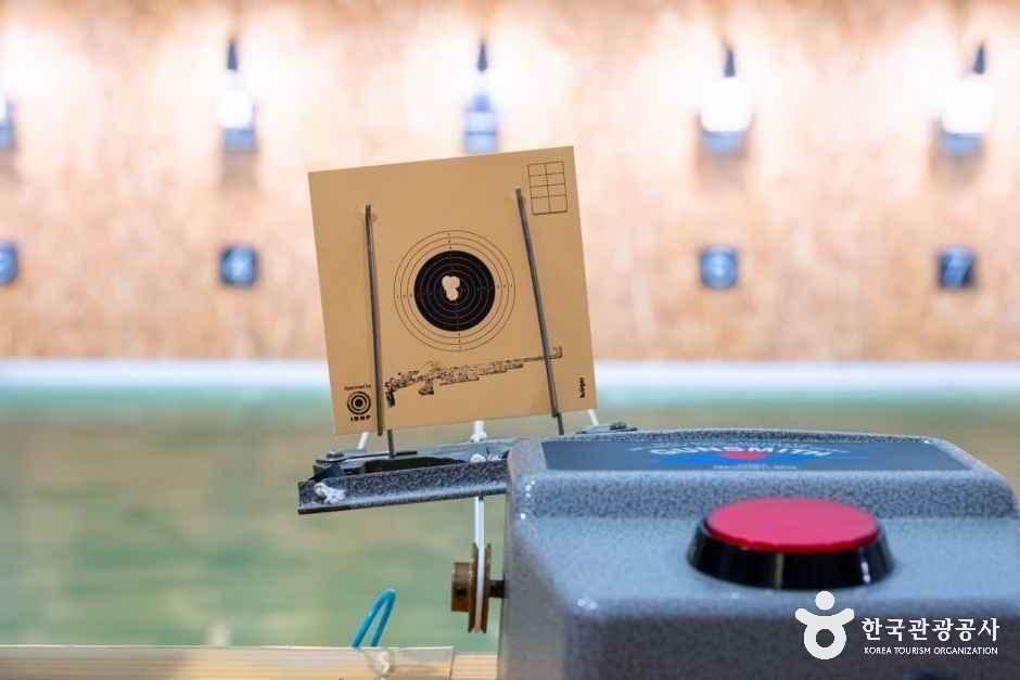 골든타켓 슈팅센터