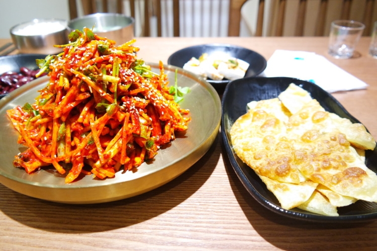 聪明伶俐餐厅