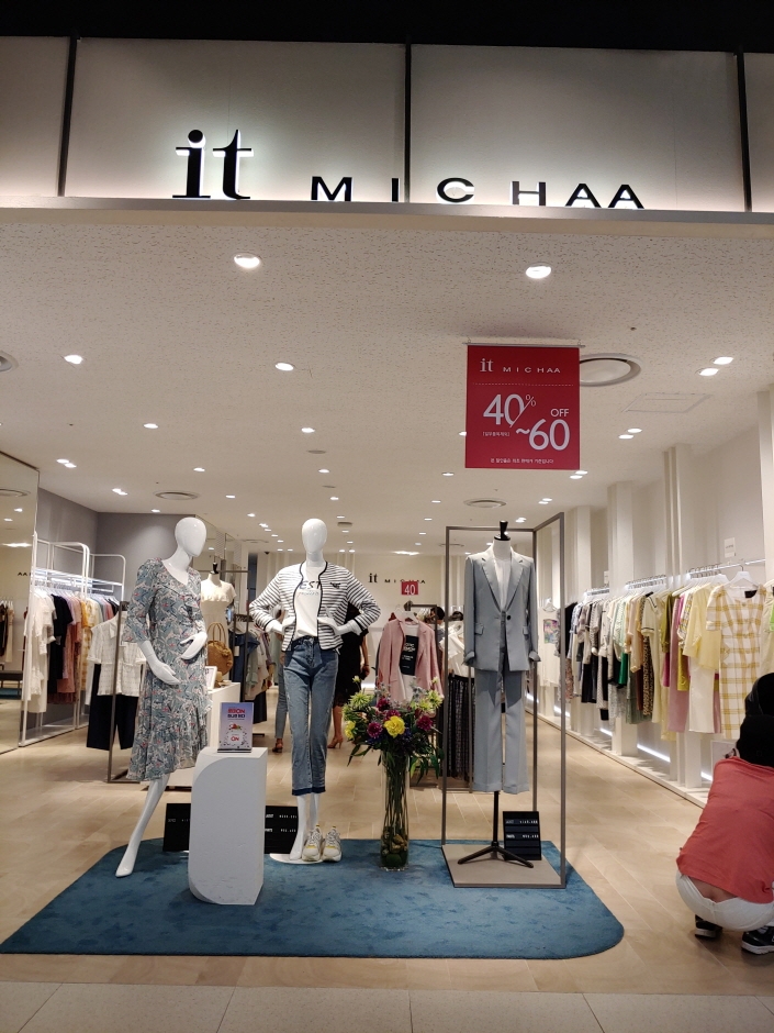 It Michaa - Lotte Giheung Branch