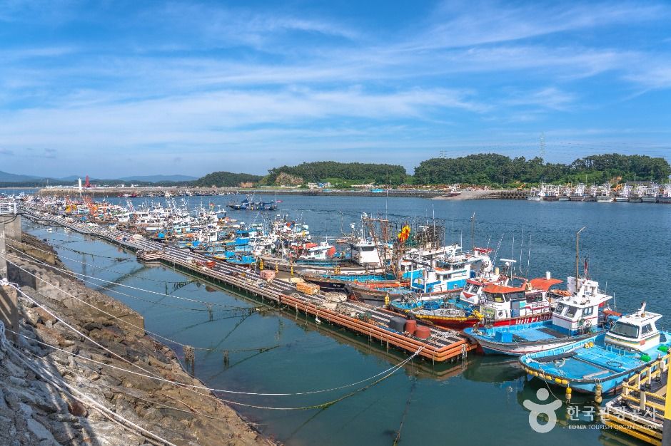 洪原港