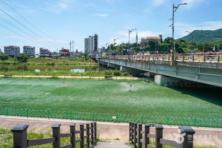 寒泉体育公園
