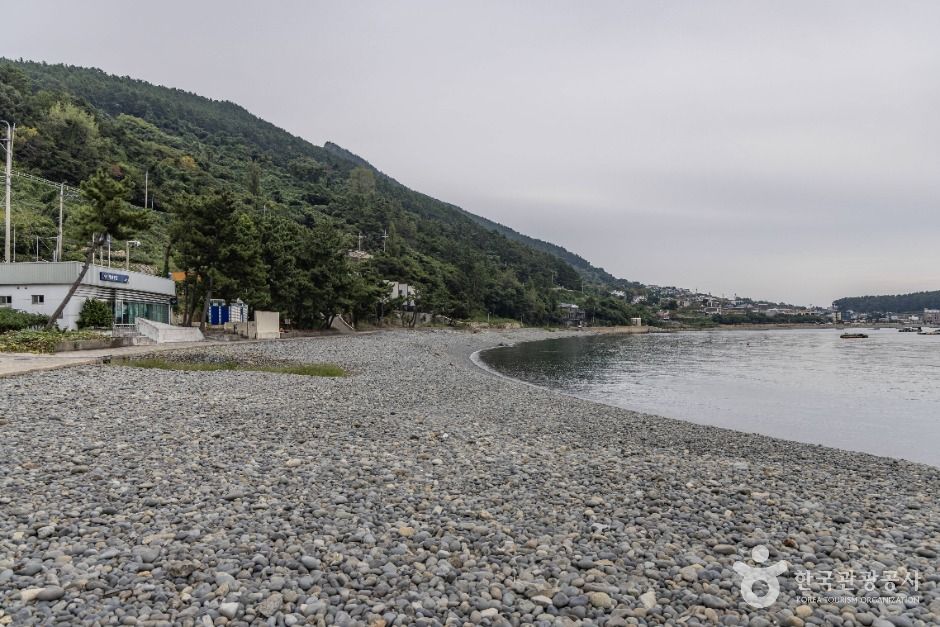 선구몽돌해변