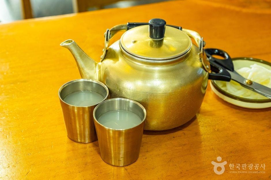 함흥냉면옥