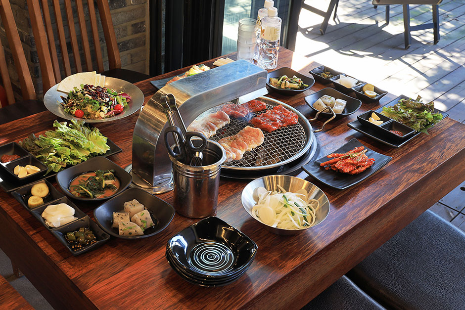 Jangho The Grill (Jangho Charcoal Dakgalbi)