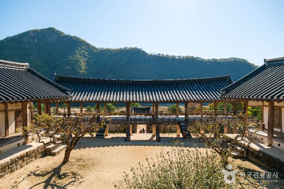 屏山書院