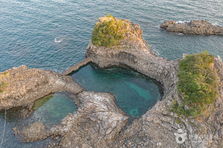 Hwanguji Seonnyeo Pool