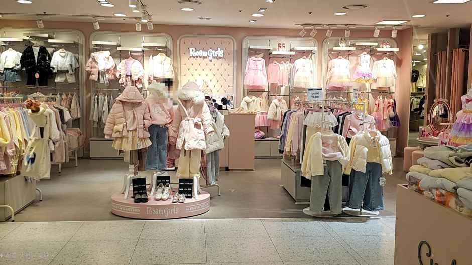 로엠걸즈 뉴코아아울렛 평촌점