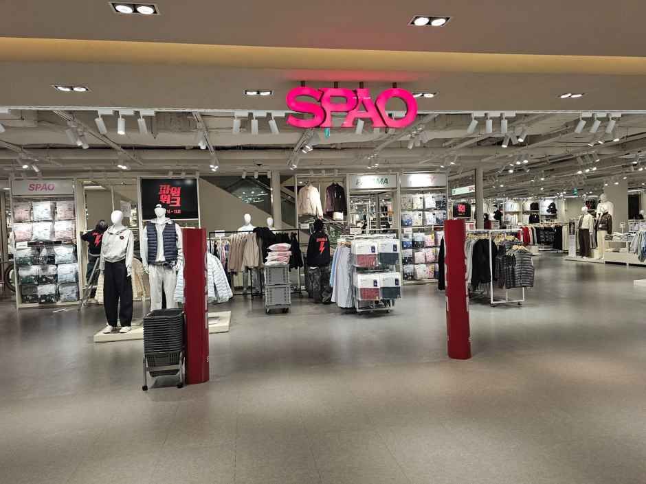 [事後免税店]SPAO（スパオ）・イースクエアアンサンジュンアン（安山中央）店(스파오 이스퀘어 안산중앙점)