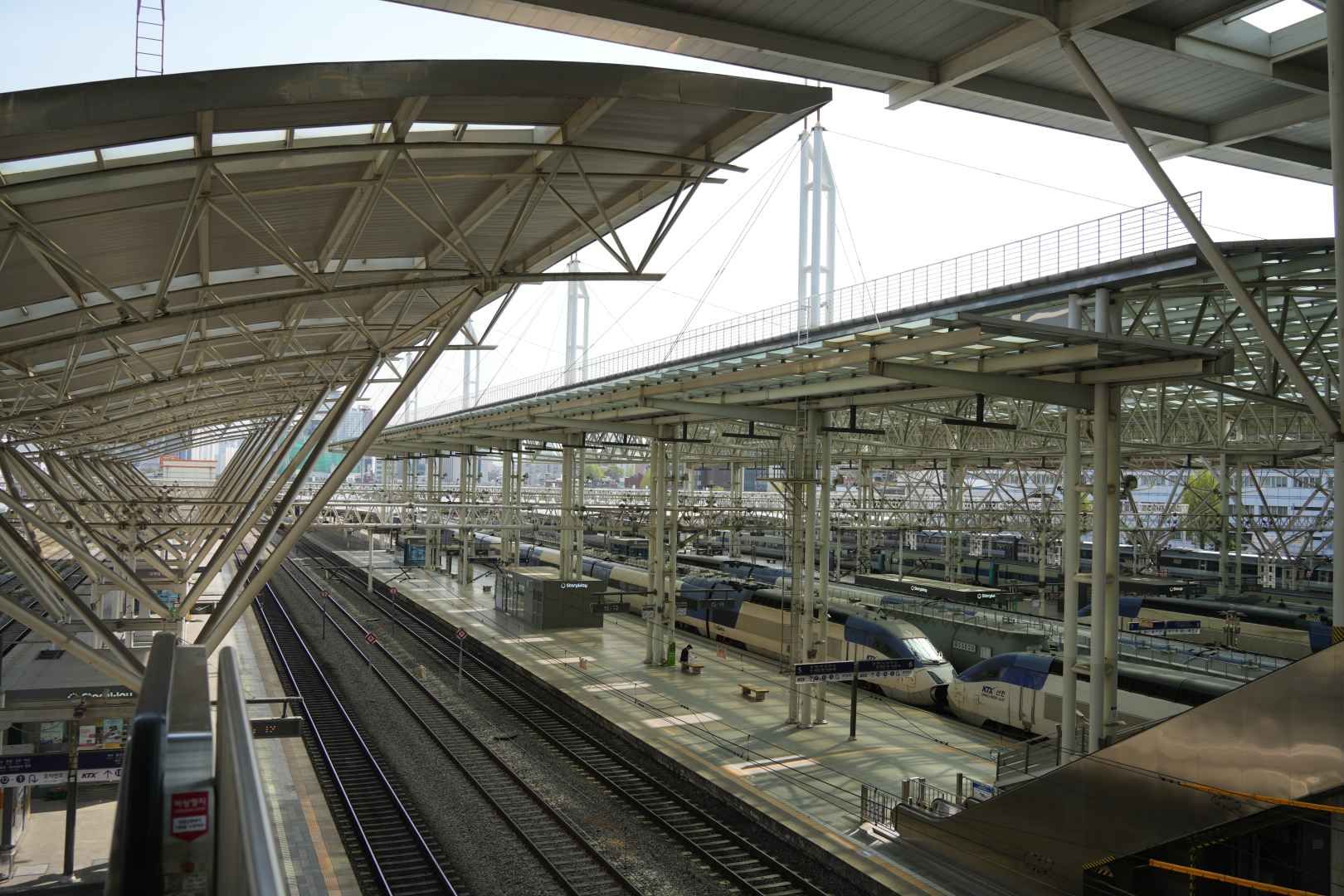 ソウル駅プラットホーム