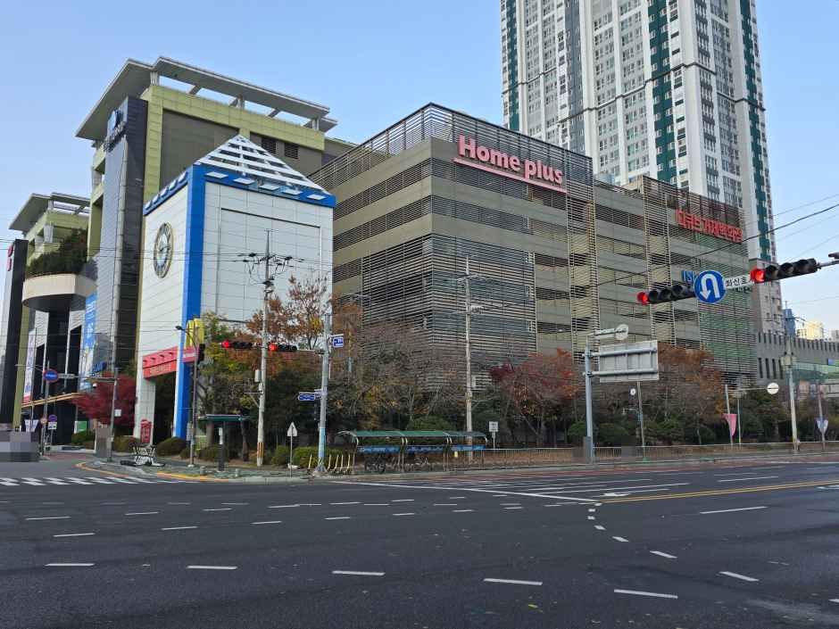Homeplus 巨济店