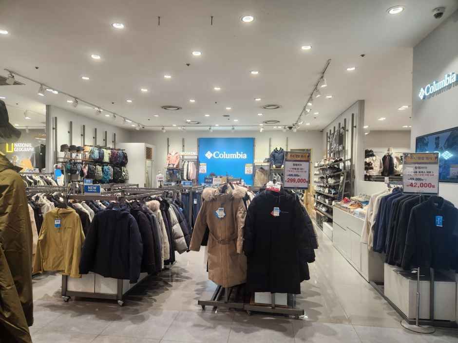 컬럼비아 마리오아울렛 2관점