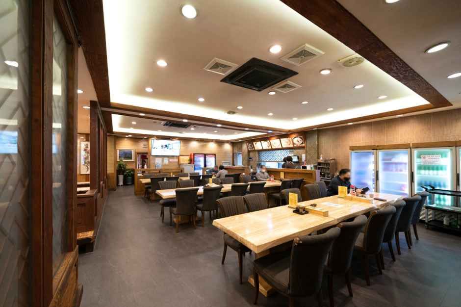 광주_서울깍두기 상무점 (2).jpg