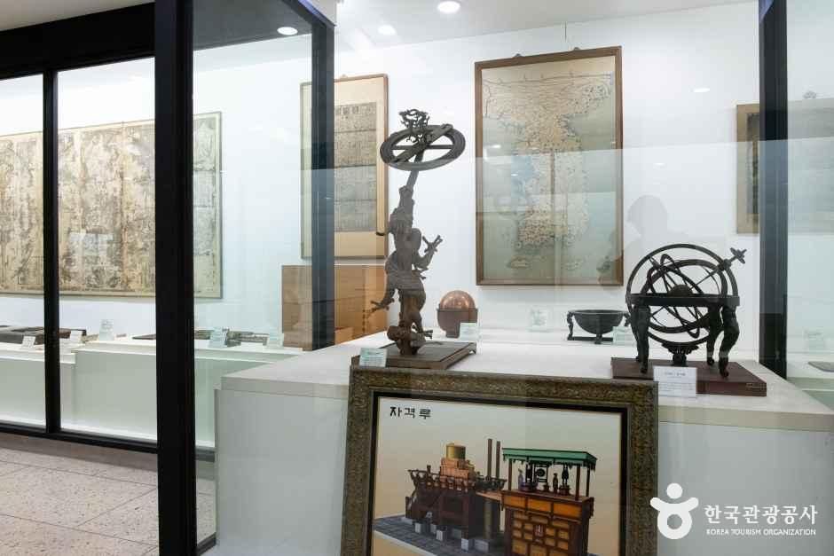서울_동대문_세종대왕박물관_내부_4.jpg