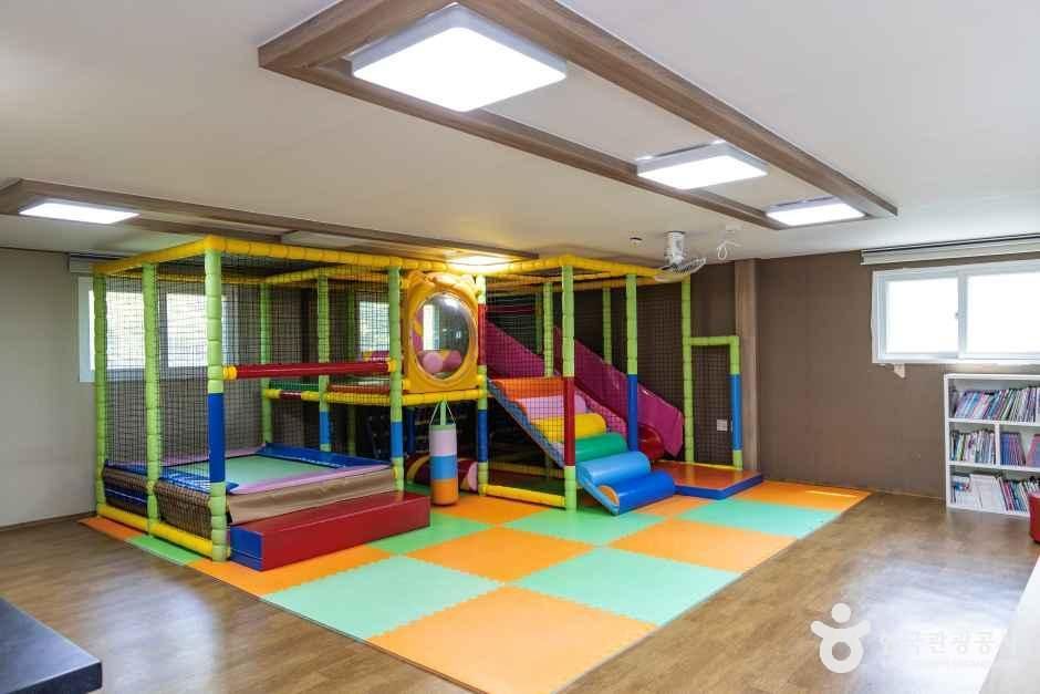 월악힐링캠핑장