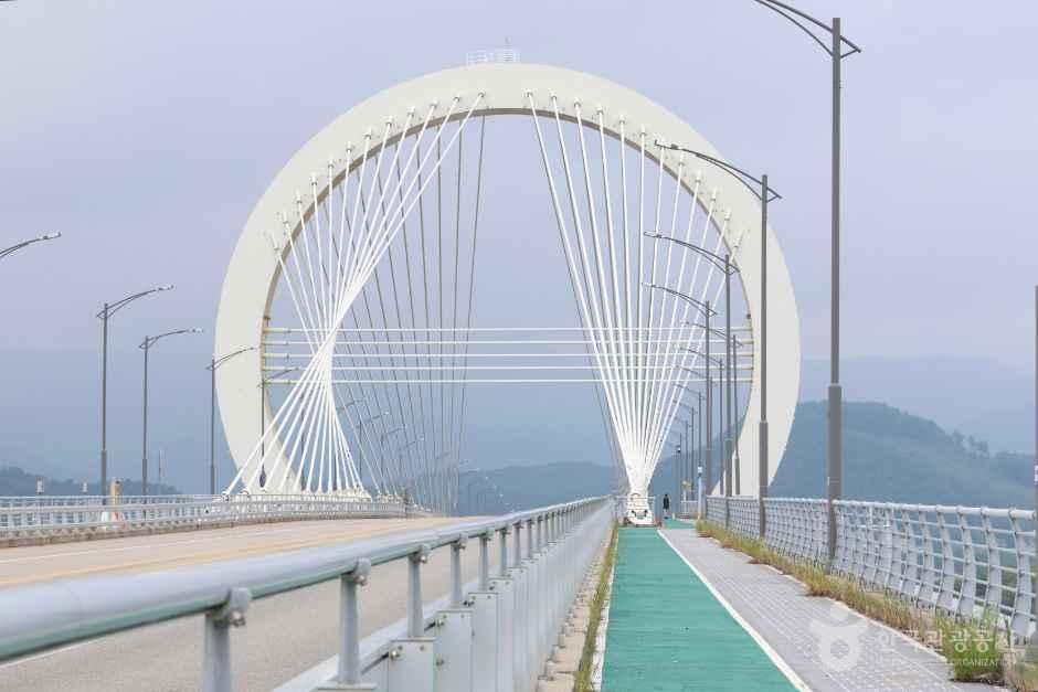 春川大桥