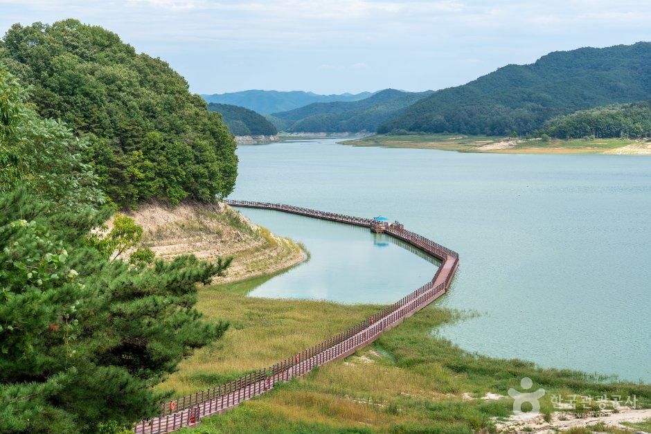 Sunseong Susang-gil Waterway