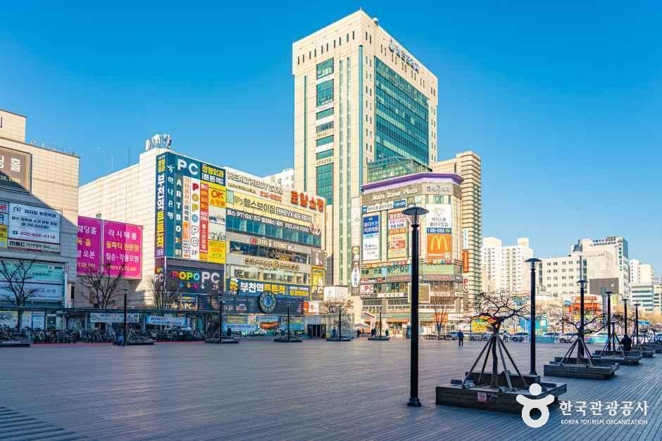 부천역 마루광장