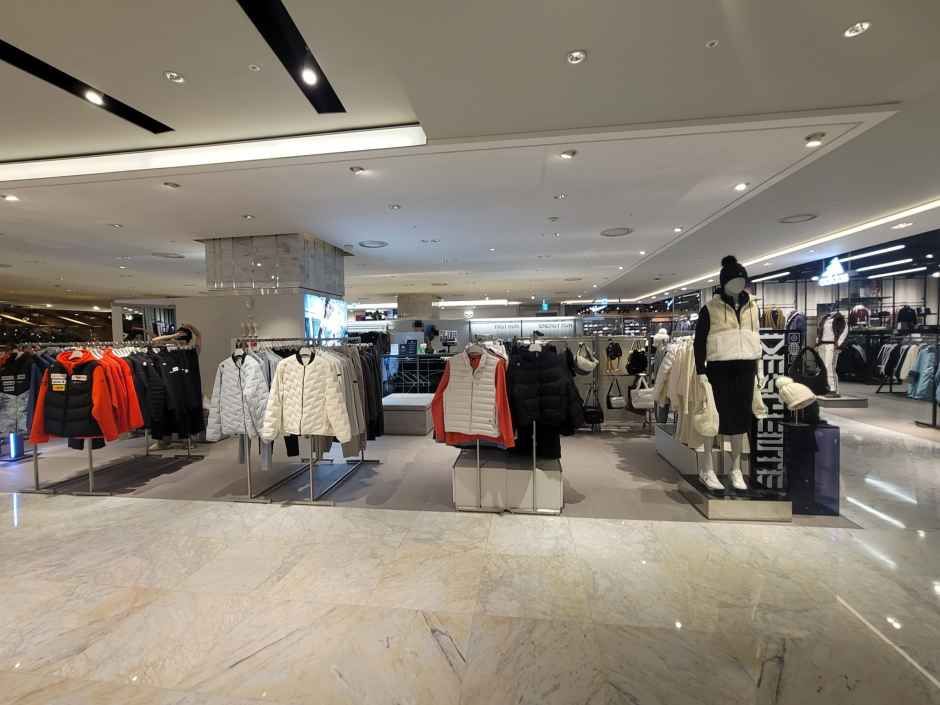 Descente - Hyundai Department Store Trade Center Branch [Tax Refund Shop](데상트 현대백화점 무역센터점)