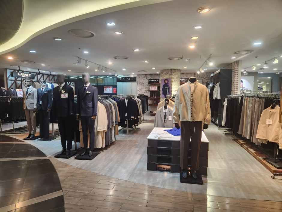 가넷옴므 마리오아울렛 1관점