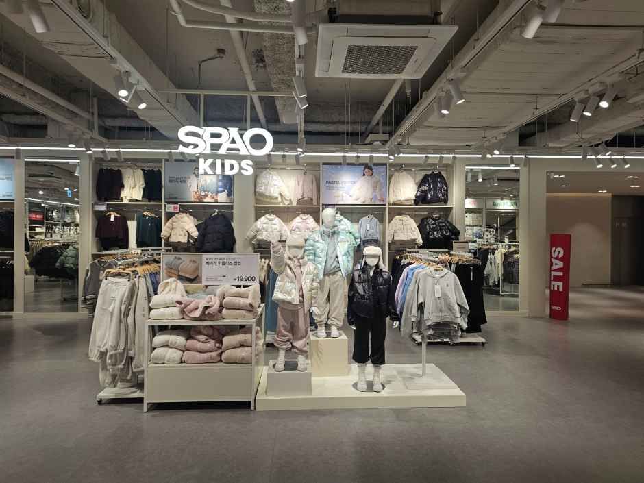 [事後免税店]SPAO（スパオ）・イースクエアアンサンジュンアン（安山中央）店(스파오 이스퀘어 안산중앙점)