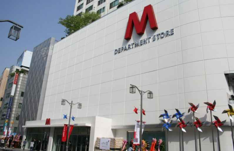 파렌하이트 엠백화점 춘천점