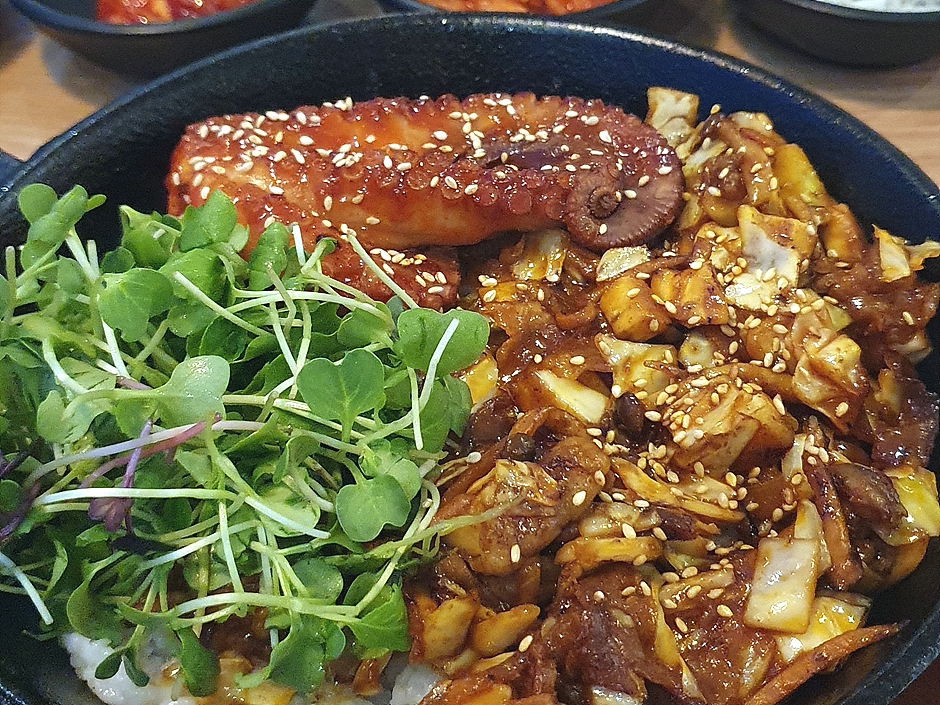 庭園食卓